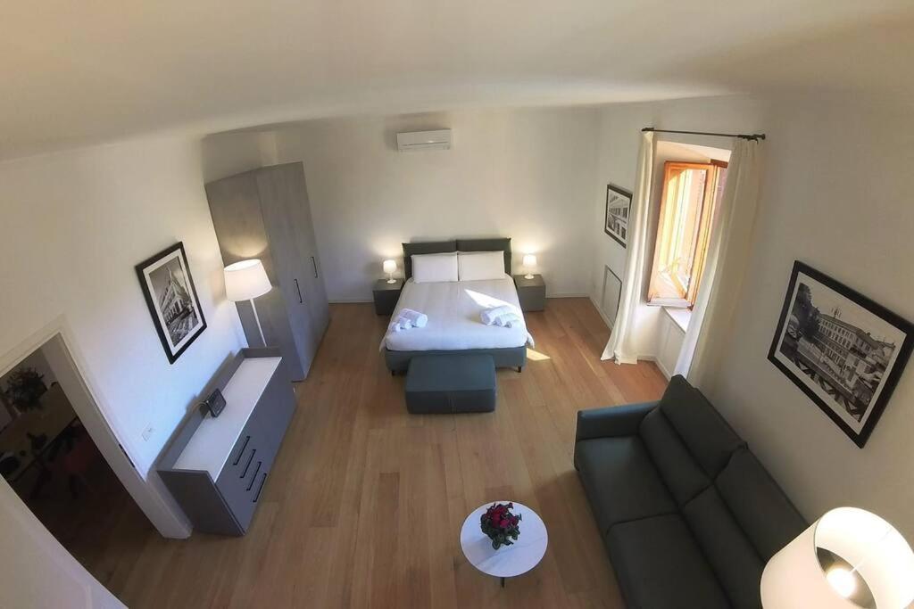 Nesty Margana House Apartment โรม ภายนอก รูปภาพ
